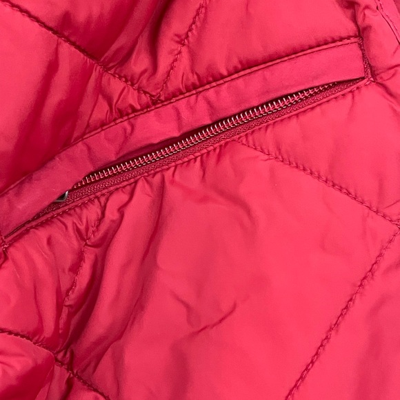 Ll bean red coat with hood size M - Picture 15 of 15
